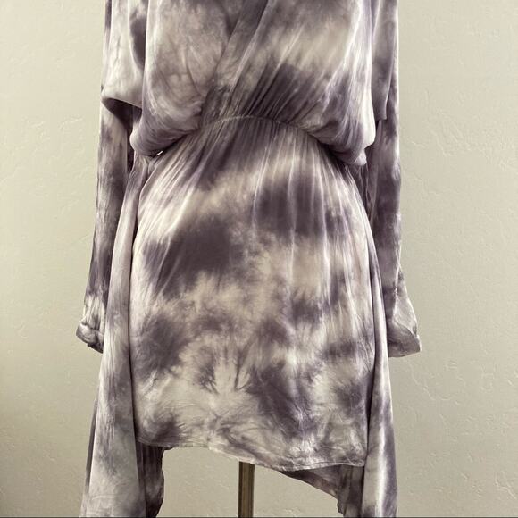 Young Fabulous & Broke Raine Tie-Dye Wrap Mini Dress Elastic Purple Size XS NWT - Picture 8 of 16